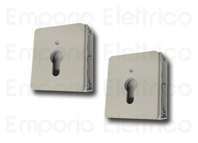 nice wall bracket for accessories era poe